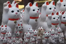 Muốn may mắn cả năm, đừng quên mang theo những vật này