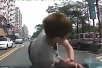 Những kiểu ăn vạ thô thiển nhất ở Trung Quốc