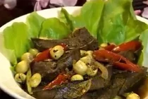 Video: Ăn gan lợn đúng cách, tác dụng hơn cả nhân sâm