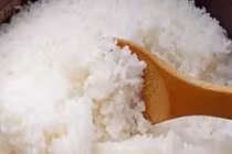 Mẹo giúp cơm lâu thiu hơn so với bình thường