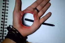 Kinh hãi những bức tranh 3D trong lòng bàn tay