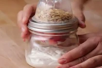 Cách bảo quản đồ ăn tiết kiệm diện tích nhất