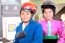 Mũ bảo hiểm cho phụ nữ người dân tộc thiết kế thế nào?