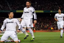 Top 10 hat-trick đáng xem nhất lịch sử bóng đá