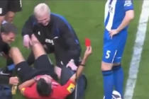 Những tình huống dở khóc, dở cười của các trọng tài