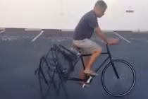 Video: Bạn đã từng nhìn thấy những chiếc xe đạp độc đáo này chưa?