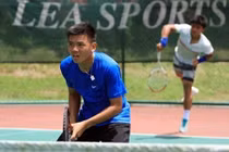 Tay vợt Việt Nam vào tứ kết Wimbledon khiến báo Anh "choáng"