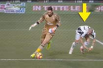 Ấn tượng những pha lừa bóng qua người đẳng cấp nhất