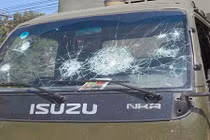 Điều tra vụ xe cảnh sát giao thông bị đập phá