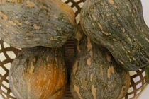 Video: Tác hại khôn lường nếu ăn bí đỏ không đúng cách