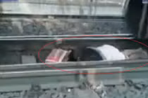 Cô gái may mắn sống sót khi bị 56 toa tàu chèn qua