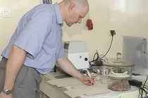 Loại giấy siêu bảo mật khiến đạo chích bó tay