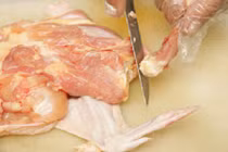 Tuyệt chiêu rút xương gà siêu tốc trong 3 phút