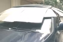 Sáng chế độc đáo giúp chống nắng ô tô cả ngày