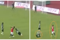 Pha lừa bóng cực dẻo khiến đối phương tự chấn thương