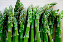 Tại sao dù măng tây có đắt mấy bạn cũng nên bỏ tiền mua để ăn? 
