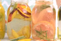 Tự làm 4 loại nước uống giải khát bổ sung vitamin