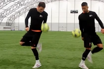 100 cách nhấc bóng khỏi mặt đất không thể bỏ qua