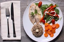 Cách xây dựng một bữa ăn cân bằng dinh dưỡng