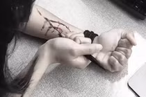 Hãi hùng trào lưu tự hủy hoại bản thân trên thế giới