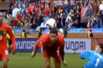 Những pha ghi bàn không tưởng trong lịch sử bóng đá