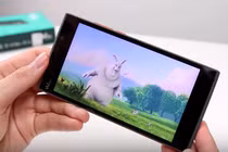 Top smartphone chụp ảnh 13 megapixel rẻ nhất Việt Nam