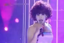 Hoài Linh khiếp đảm với màn giả gái vạm vỡ của Phan Ngọc Luân