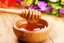4 cách phân biệt mật ong thật và giả hiệu quả
