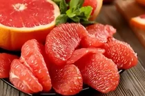 Những sai lầm khi ăn bưởi gây hại sức khỏe