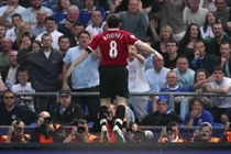 Những màn ăn mừng phá lưới đội bóng cũ gây tranh cãi