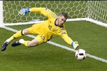 Top những pha cứu thua hay nhất Euro 2016 