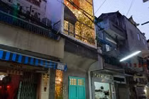 Kỳ lạ nhà ống lụp xụp triệu người mê giữa lòng Sài Gòn 