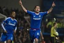 Top 10 tiền vệ hàng đầu lịch sử Ngoại hạng Anh 