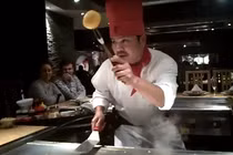 Cười ngặt nghẽo với người đầu bếp hài hước nhất thế giới
