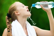 Bí quyết để đối phó với nắng nóng mùa hè