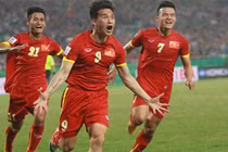 Top 5 bàn thắng đẹp của đội tuyển Việt Nam năm 2016 