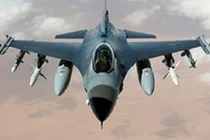 Những khám phá thú vị về nhiên liệu máy bay quân sự