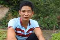 Diện kiến "siêu nhân" bắt đất hoang phải “nhả vàng“