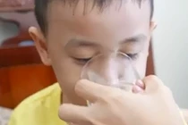 Cách sơ cứu khi trẻ bị ngộ độc thuốc hoặc hóa chất