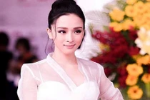 Khả năng viết nhạc, sách đáng nể của Hoa hậu Phương Nga