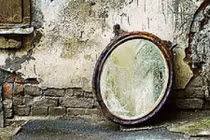 Nỗi ám ảnh vô hình từ chiếc gương sát nhân giết 38 người