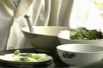 Khám phá bữa cơm sinh viên “sang chảnh” những năm 90