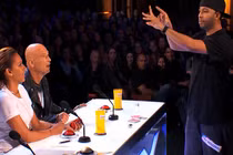 Nể phục tài năng của ảo thuật gia 33 tuổi