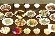 Tỉa củ quả trang trí mâm cỗ Tết thế này, ai cũng thích mê