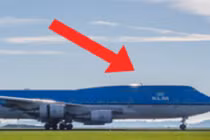 Vì sao máy bay Boeing 747 có gò lớn ở đầu?