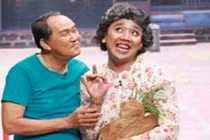 Trấn Thành giả gái, nũng nịu với NSƯT Thanh Điền