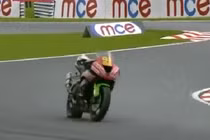 Kinh hoàng những chiếc xe ma tự đi trên đường đua GP