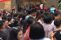 Video: Người Việt ngày càng thích xài sang và sống “ảo”