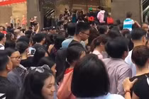 Video: Người Việt ngày càng thích xài sang và sống “ảo”