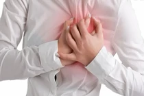 Những tác hại của việc ăn tối muộn bạn không ngờ tới